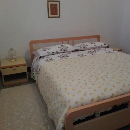 Casa vacanze Trilocale Indipendente Li Valcaggi